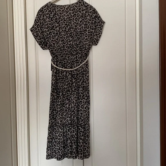 MODA ITALIA ANIMAL PRINT SUMMER DRESS . - Picture 2 of 10